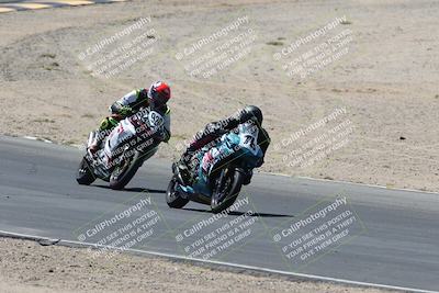 media/Apr-20-2025-CVMA (Sun) [[39090e8767]]/Race 11-500-350 Supersport (Holeshot)/